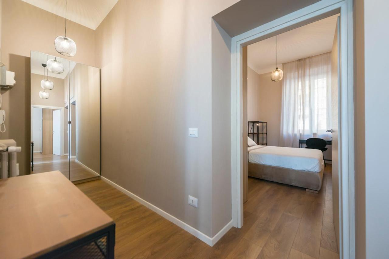 Contempora - Aselli 18 * Mailand
